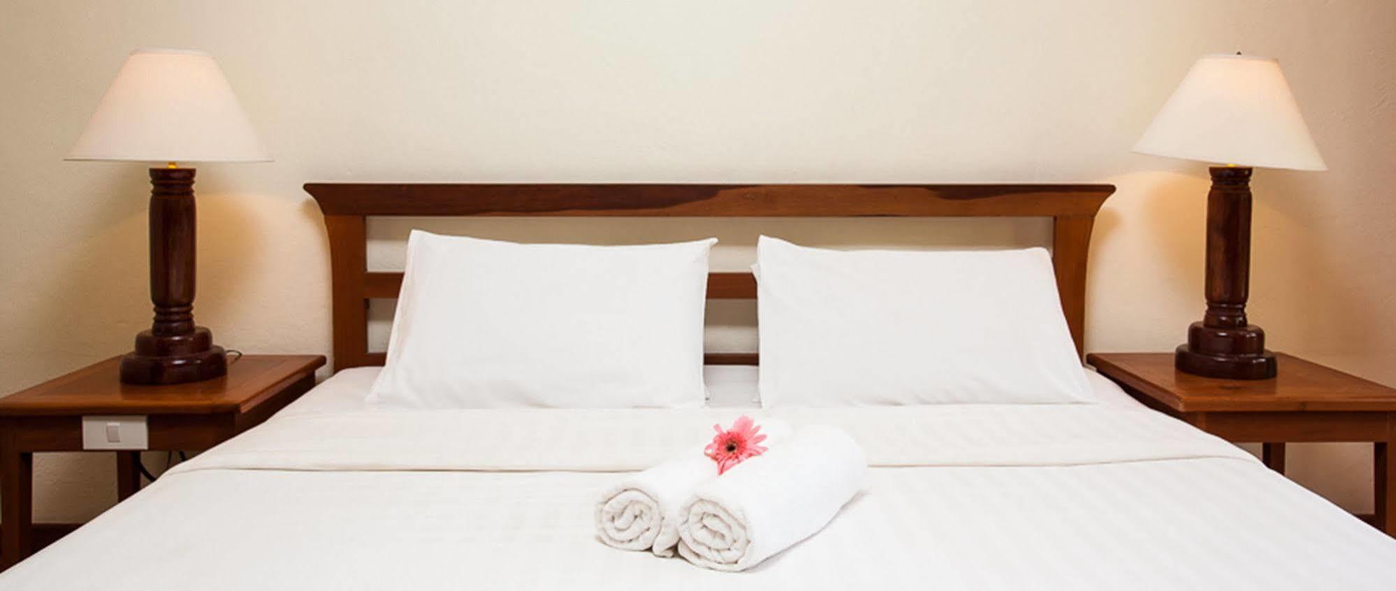 Riverhouse Resort Mae Sariang Zewnętrze zdjęcie